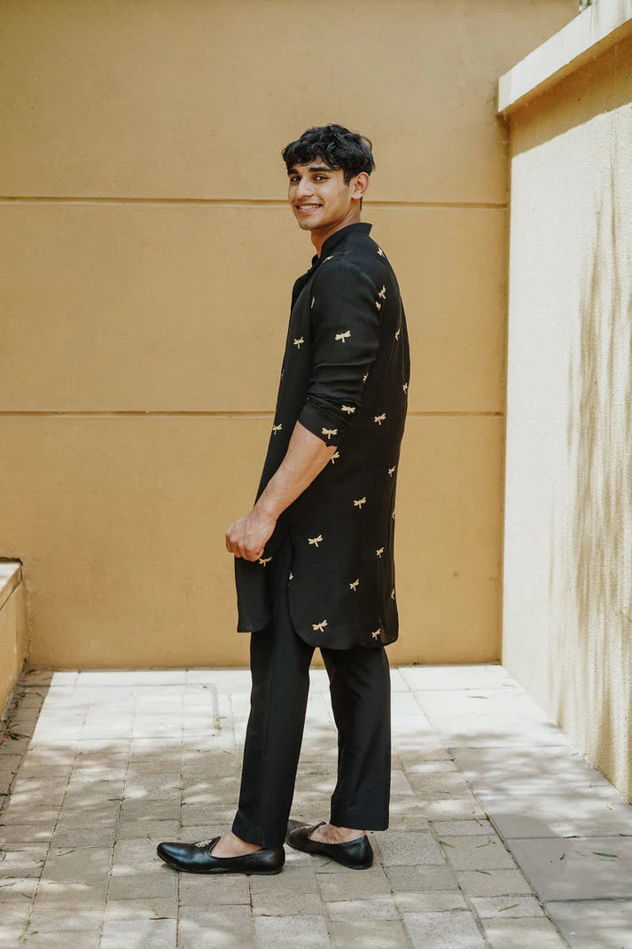 Black Dragon Fly Embroidered Work Men's Kurta with Pajama