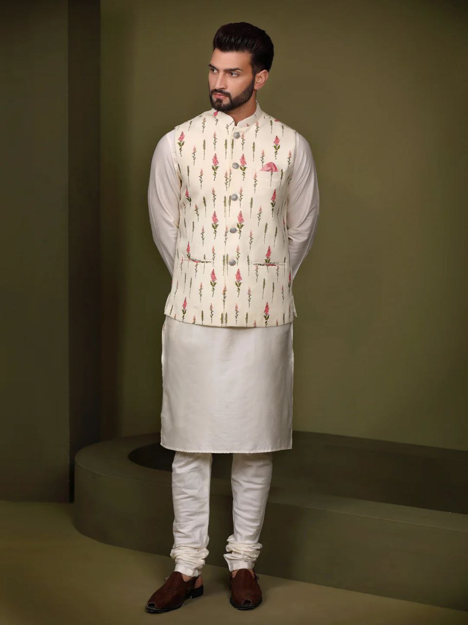 TRENDY WHITE KURTA JACKIET PRINTED BOTANICAL BUNDI KURTA SET
