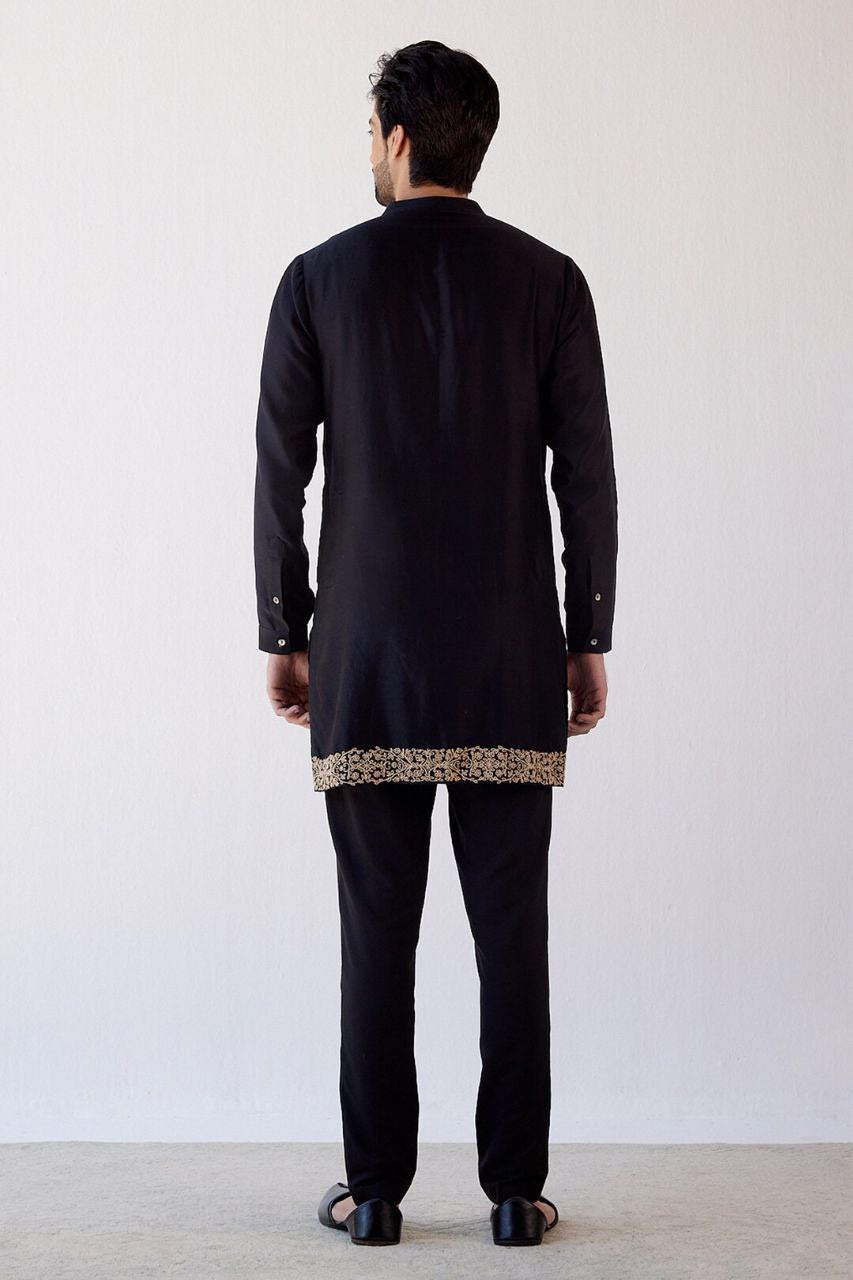 TRENDY STYLISH BLACK EMBRODRY KURTA WITH BLACK PAJAMA