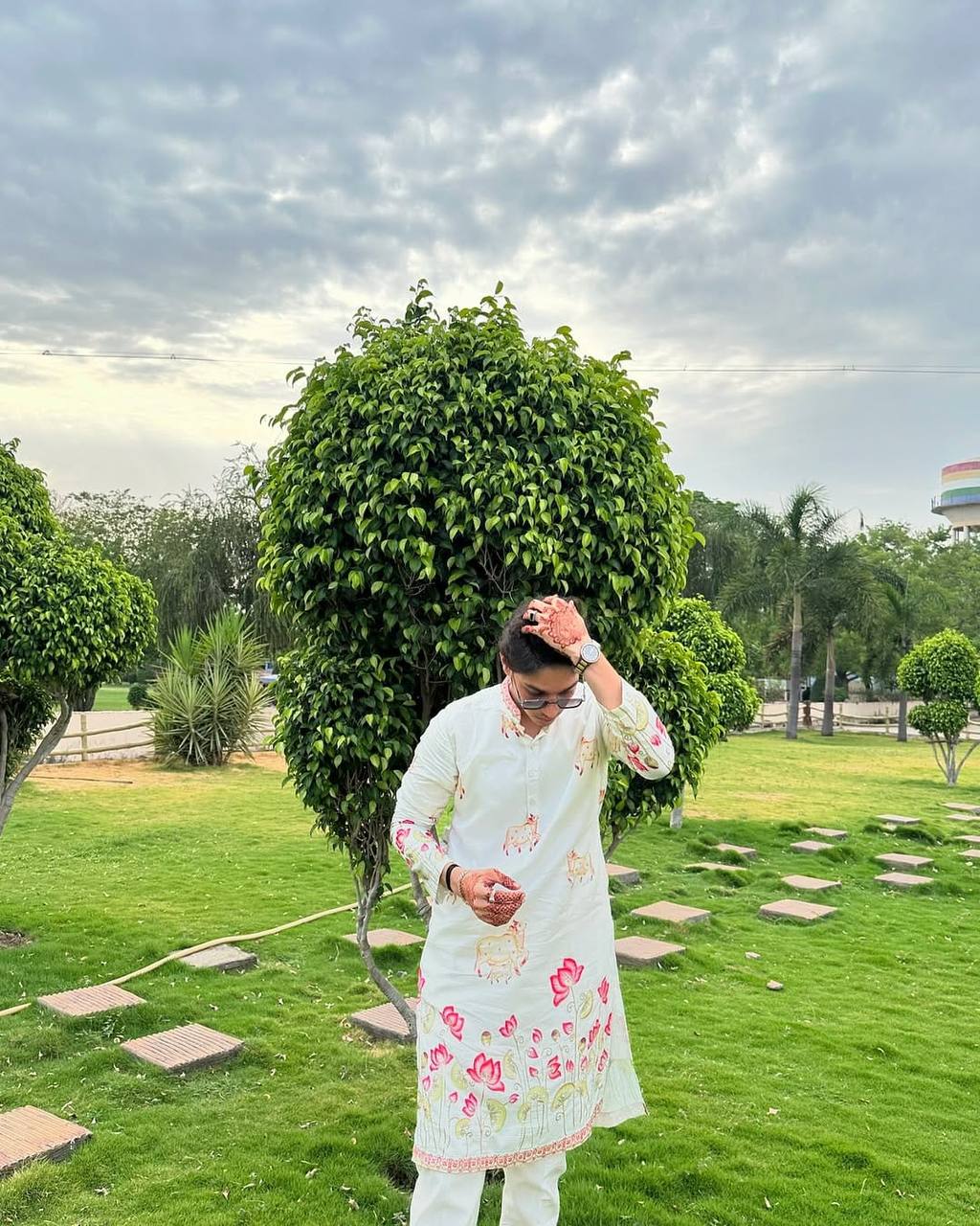 WHITE COW WITH LOTUS PRINTED KURTA SET