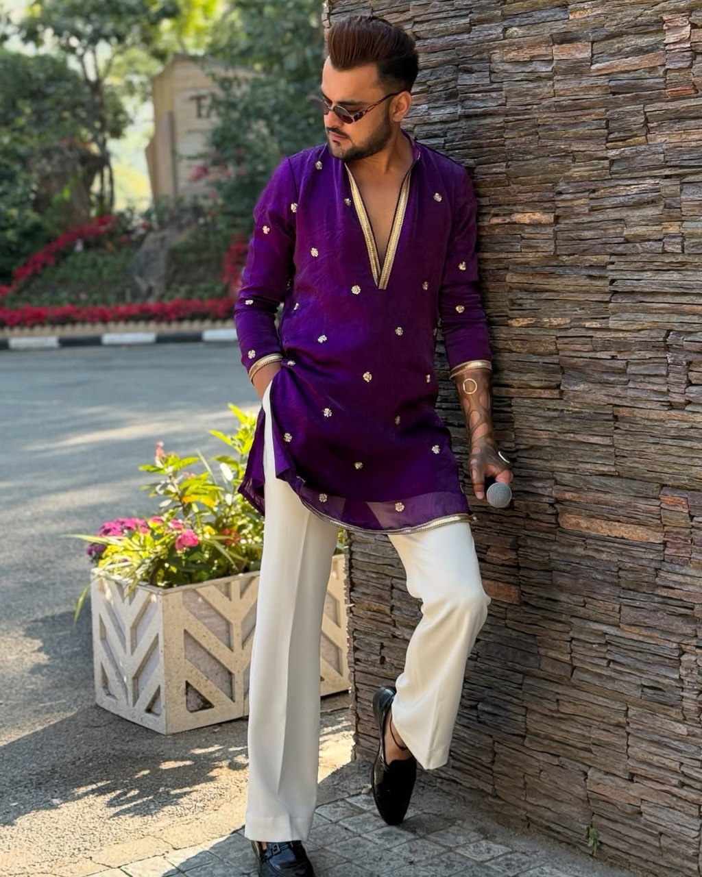DARK PURPLE BUTTI WORK KURTA PAJAMA SET FOR MEN"S