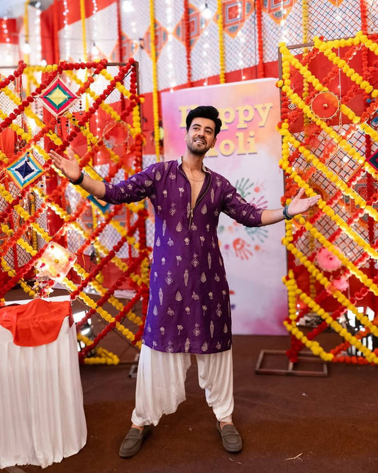 PURPLE WHITE THERD EMBROIDERED WORK KURTA PAJAMA