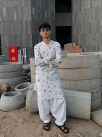 WHITE SILK KURTA WITH BLACK THERD EMBROIDERY