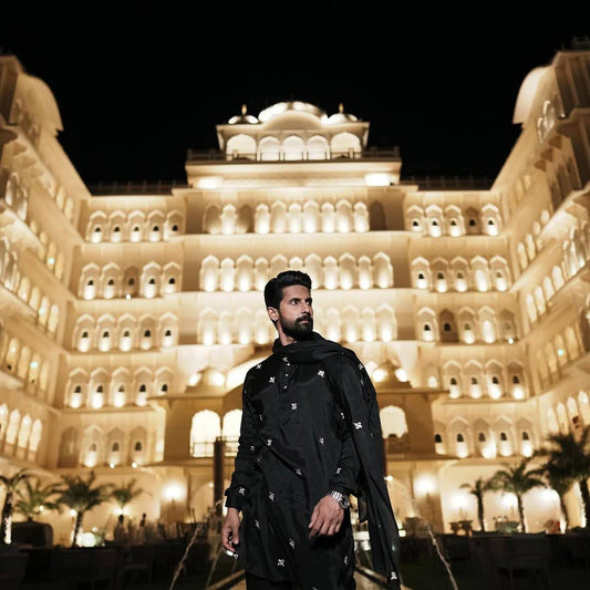 BLACK AND WHITE THERD WORK KURTA  PAJMA AND DUPATTA SET FOR MEN"S